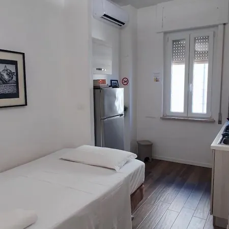 Apartment Roma Casa Sea House Rome 50 Metri Dal Mare *